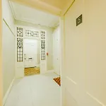 Luxury Redland 1-bed - Free Parking Апартаменты *