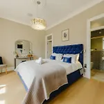 Luxury Redland 1-bed - Free Parking *