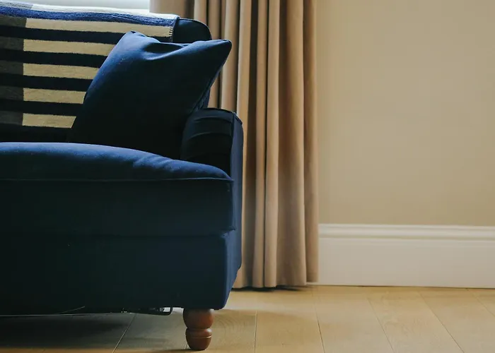 Luxury Redland 1-bed - Free Parking